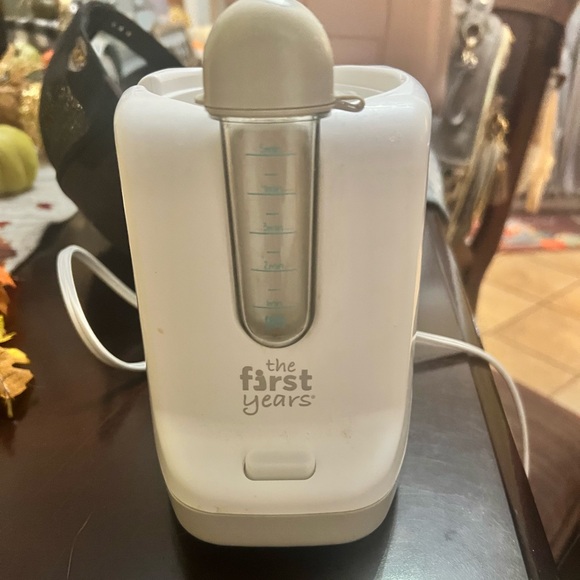 The first years baby bottle warmer - Picture 1 of 1